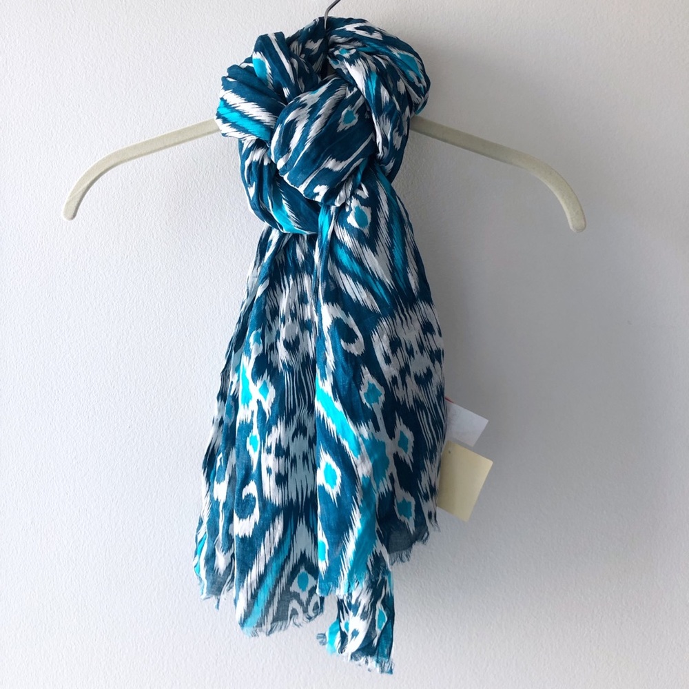 🆕 Echo Indigo Printed Scarf